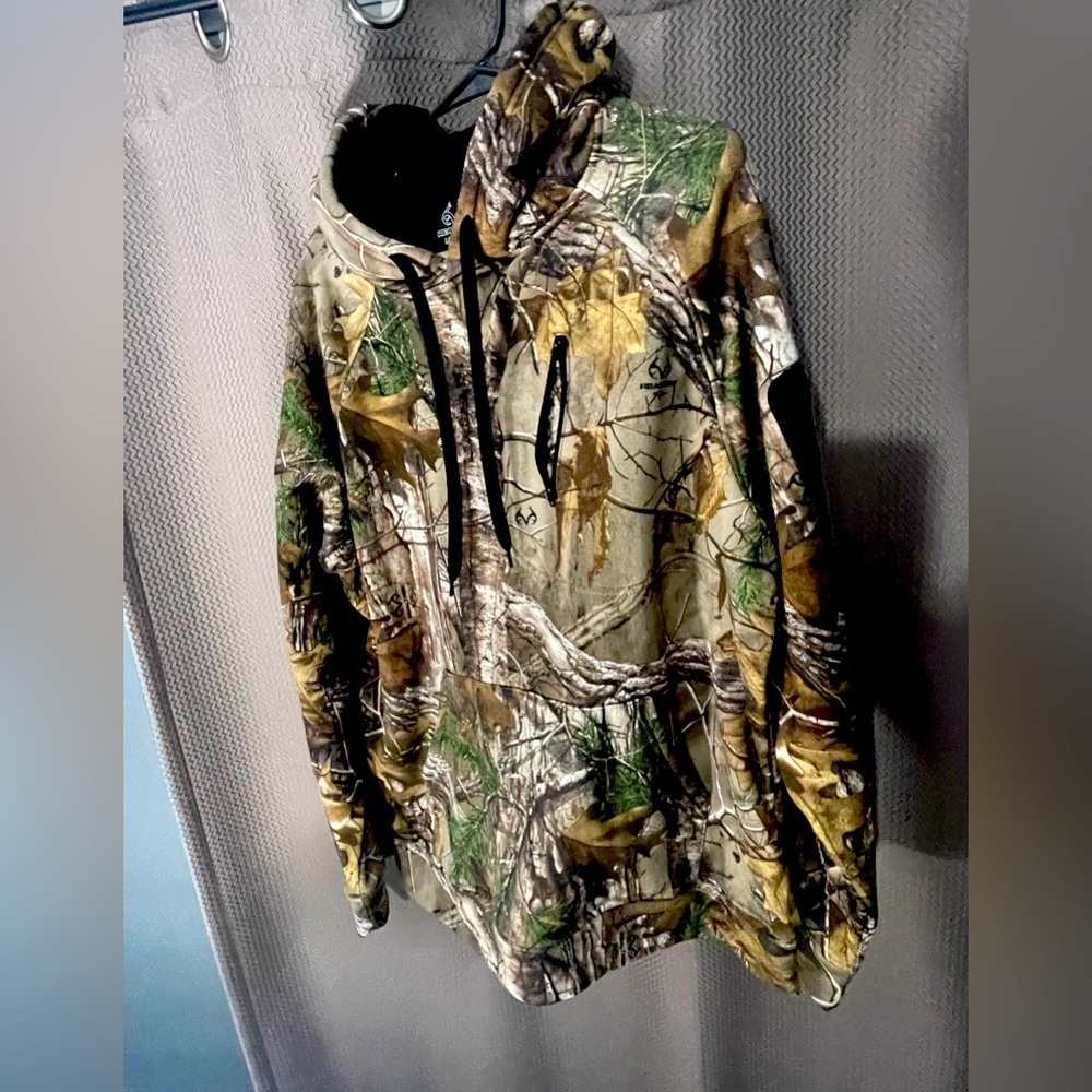 RealTree Large Hoodie
